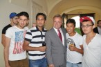 BurgenlandAbsolventenVolkshochschuleMitLandeshauptmannNiesslFotoWilhelmBoehm.jpg