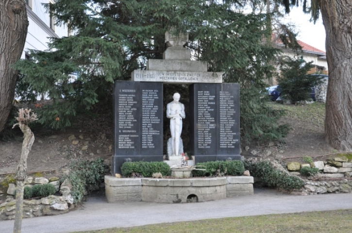 KriegerdenkmalBadSauerbrunnFotoPrinz (39)