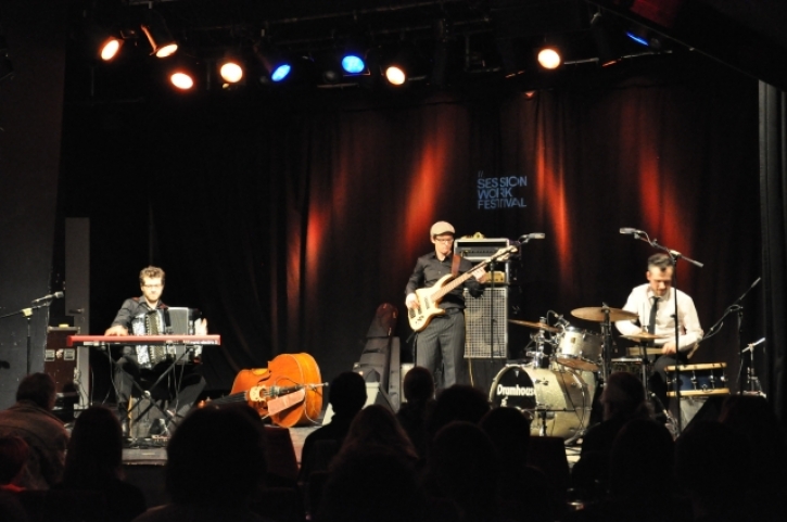 WienSessionWorkFestivalChristianBakanicTrioInfernalFotoPrinz
