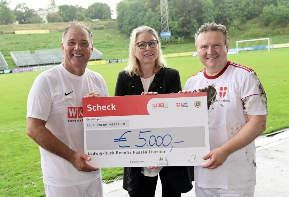 FussballFuerEinenGutenZweckFotoPIDCJobst