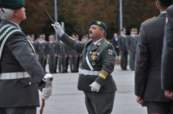 OberstMiertlBurgenlaendischeMilitaermusikFotoAnnemariePrinz