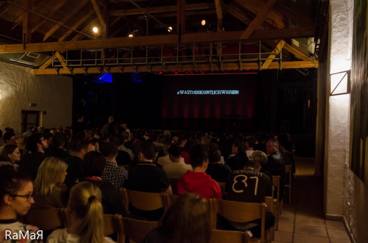 ChristopherSeilerKabarettAusverkauftFotoRaMaR