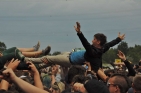 RockFestivalCrowdsurfenErlaubtFotoPrinzSCHNAPPENat
