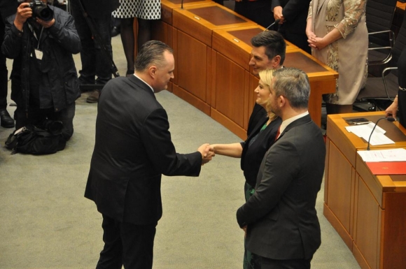 GratulationAnHansPeterDoskozilBurgenlandFotoWilhelmBoehm