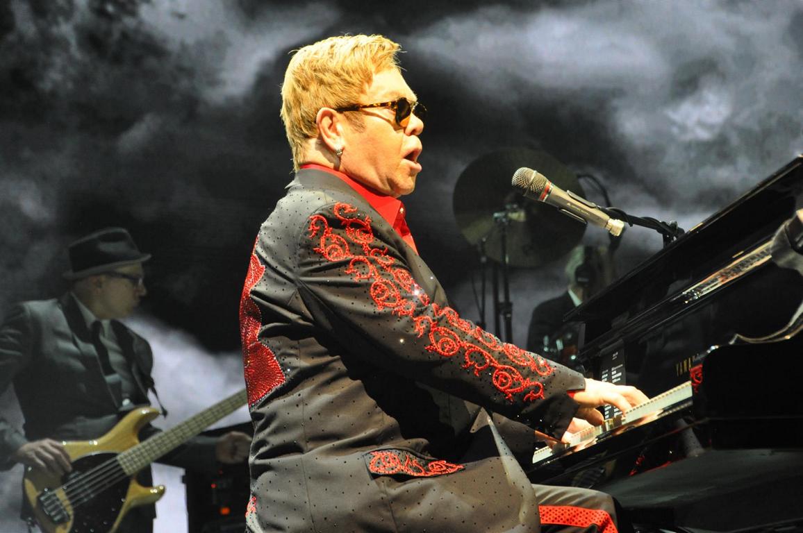 2016EltonJohnHoechtsformOesterreichFotoWilhelmBoehm