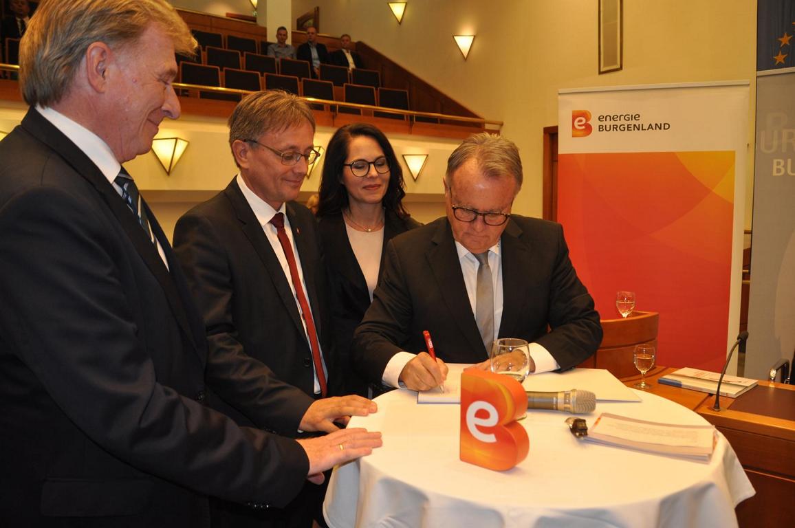 BuchEnergieBurgenlandFotoWilhelmBoehm