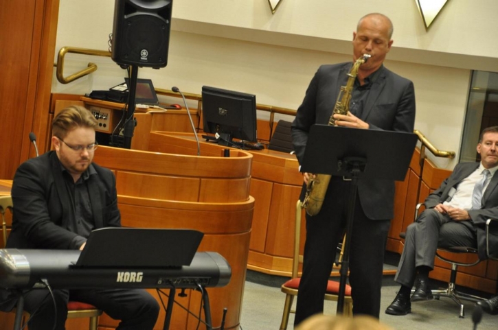 MusikUmrahmungBuchpraesentationFotoWilhelmBoehm