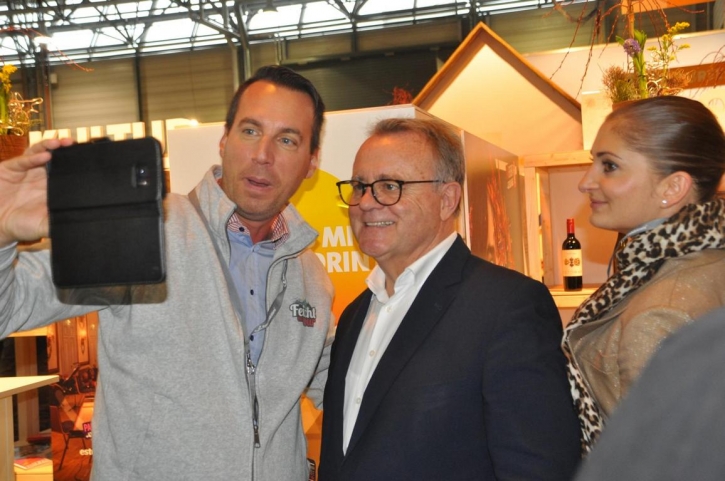 Ferienmesse2019SelfieHansNiesslFotoWilhelmBoehm