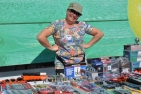 NetteFlohmarktverkaeuferinEisenstadtFotoPrinzSCHNAPPENat