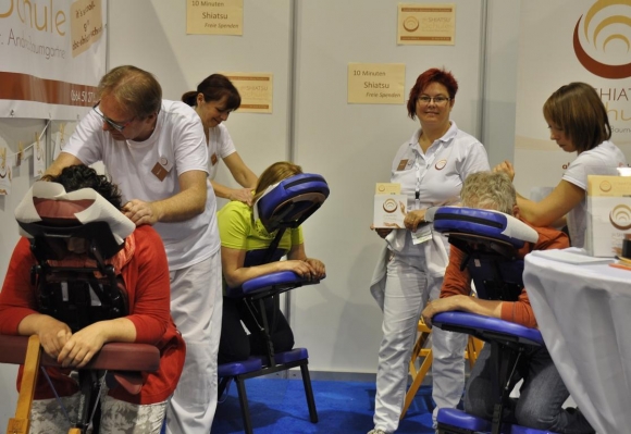 ShiatsuFruehlingVitalWrNeustadtFotoPrinzSCHNAPPENat