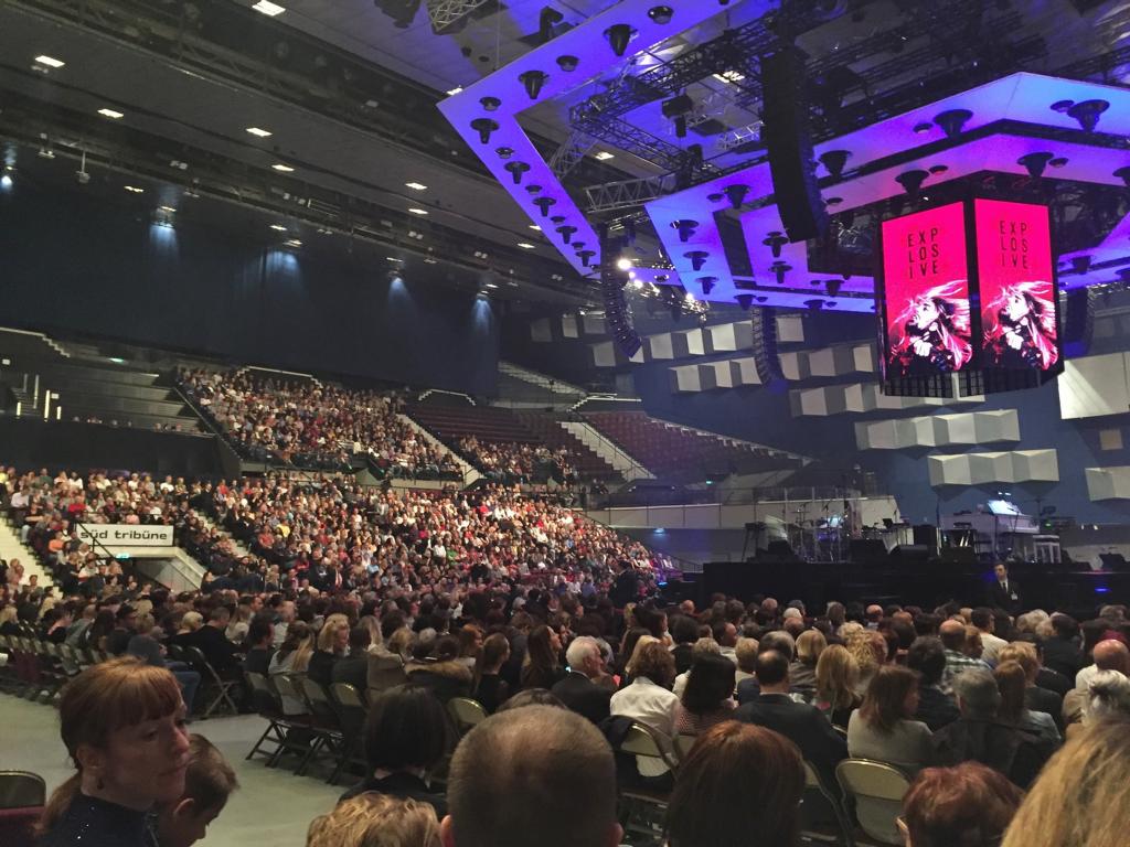 PublikumDavidGarrettWienOesterreichFotoKeLo