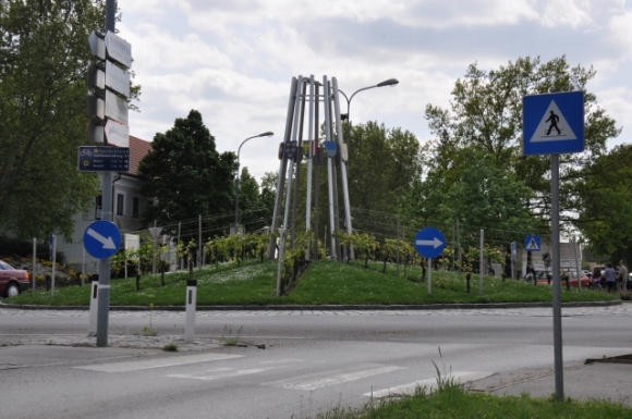 KreisverkehrGolsFotoAnnemariePrinz