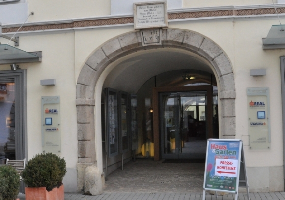 WrNeustadtSparkasseiZoneKleinerFestsaalFotoAnnemariePrinz