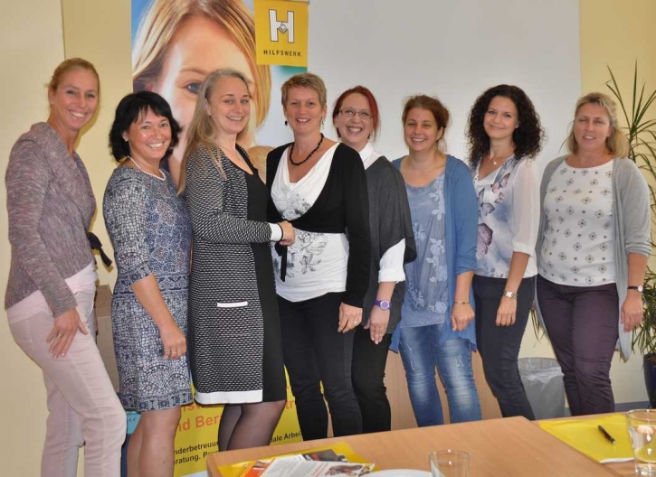 2017BadenHilfswerkOesterreichMitarbeiterinnenFotoPrinzSCHNAPPENat
