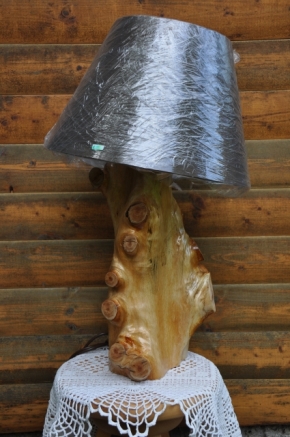 TischlampeWildholzFotoAnnemariePrinz