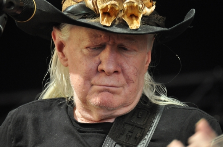 2014BluesJohnnyWinterFotoAnnemariePrinz 