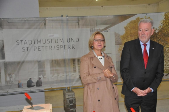 LandeshauptfrauNOEJohannaMiklLeitnerWrNeustadtBuergermeisterKlausSchneebergerFotoWilhelmBoehm
