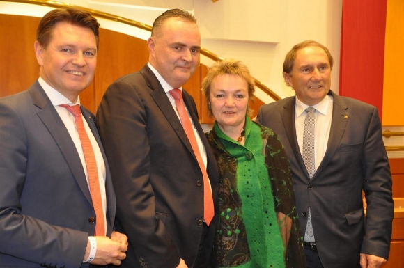 BurgenlaendischerLandtagSondersitzungFotoWilhelmBoehm