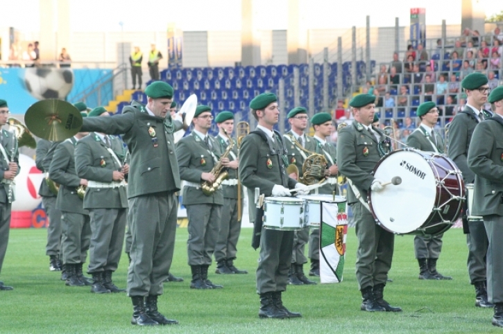 TrommelnMilitaermusikOesterreichFotoJPrinz