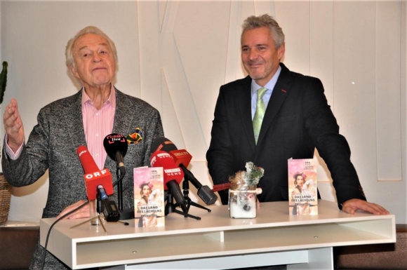 SeefestspieleMoerbisch2019DasLandDesLaechelnsPeretteFranzLeharFotoWilhelmBoehm