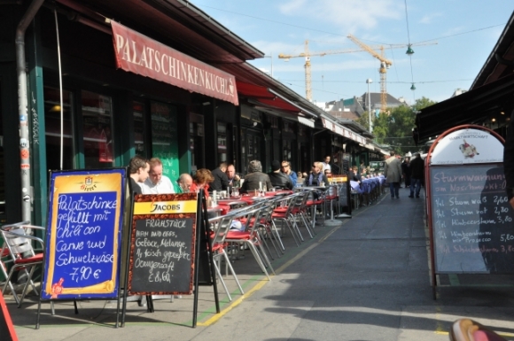 GastronomieAmNaschmarktWienFotoAnnemariePrinz