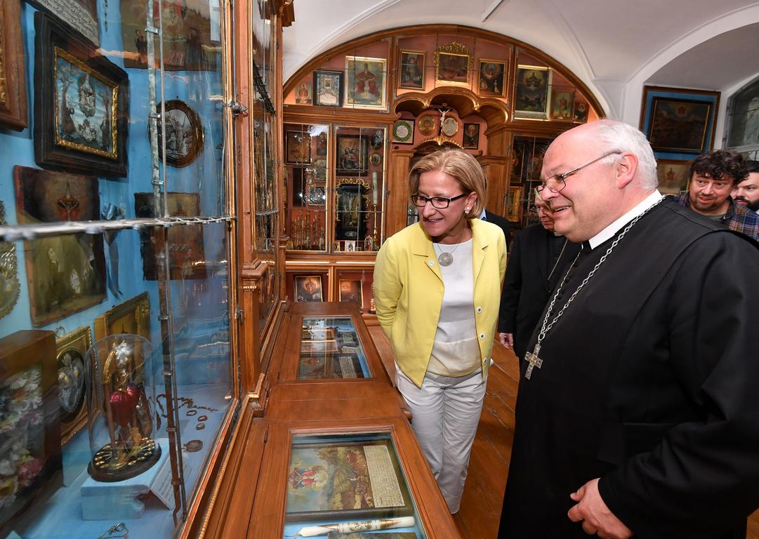 SonntagbergRestaurierungFotoNLKBurchhart