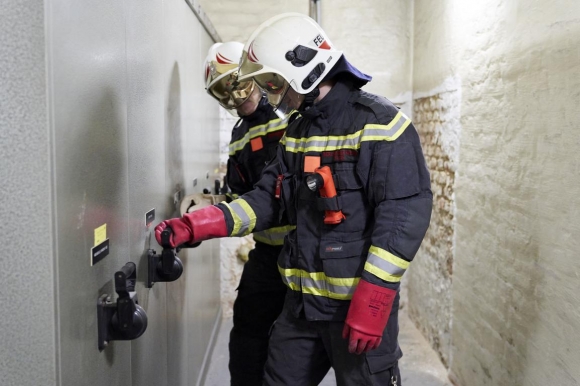 ImRathausWienNotstromprobeFeuerwehrFotoPIDMarkusWache