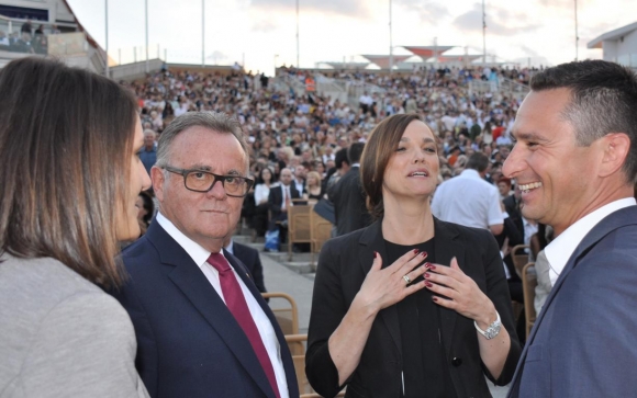 GaesteAusPolitikWirtschaftKulturFotoPrinzSCHNAPPEN