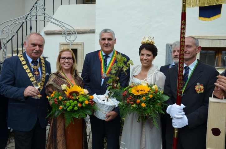 2016AeltesteWeinrebeDerWeltFotoPeWoe