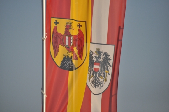 BurgenlandFahneOesterreichFotoPrinz