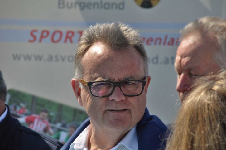 HansNiesslLandeshauptmannBurgenlandFotoPrinzSCHNAPPENat