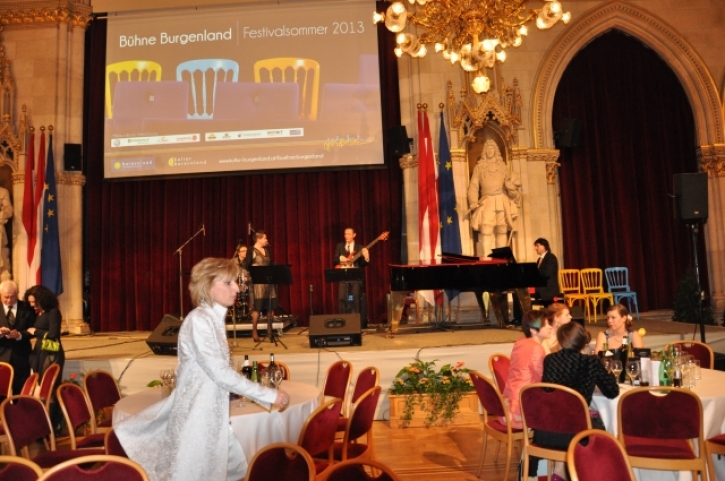SerafinaJazzBandRathausFotoPrinz