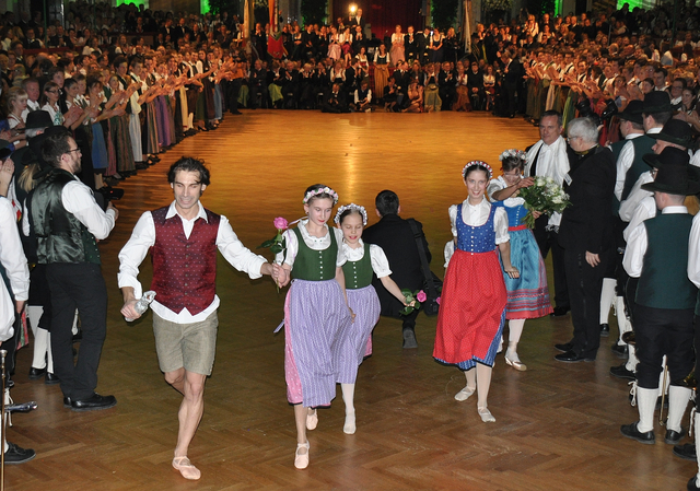 OesterreichischesStaatsballettSteirerballFotoAnnemariePrinz