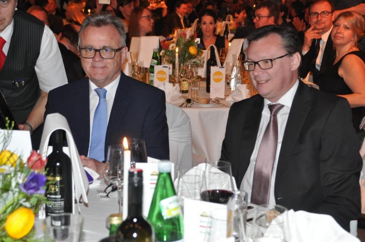 LandeshauptmannHansNiesslUndNorbertDarabosFotoWilhelmBoehm