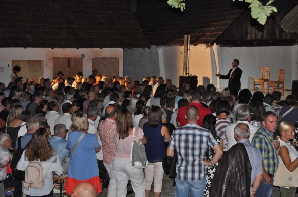 2017BesucherUhdlertheaterFotoPrinzSCHNAPPENat