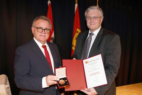 IngMagJohannWachtlerGrossesEhrenzeichenFotoBgldLandesmedienservice