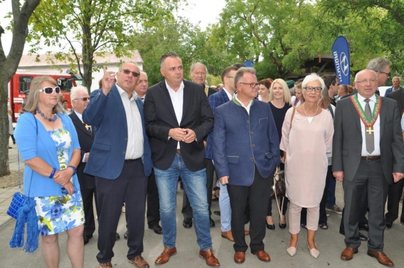 BundesministerFuerLandesverteidigungHansPeterDoskozilMitLandeshauptmannHansNiesslFotoWilhelmBoehm
