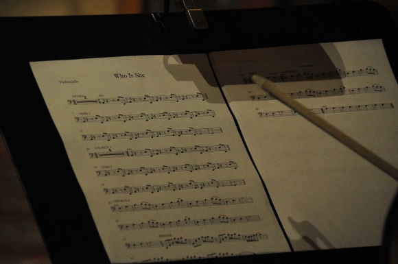 MusikVonBarbaraSchuttningBabseaWhoIsSheFotoPrinzSCHNAPPENat