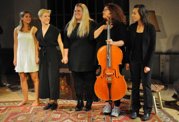 SchauspielerinnenUndMusikerinnenWallyEmilieFotoPrinzSCHNAPPENat