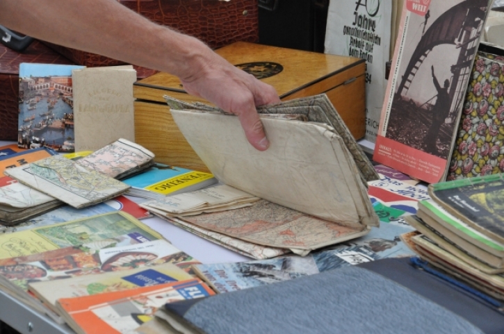 FlohmarktwareWrNeustadtFotoAnnemariePrinz 