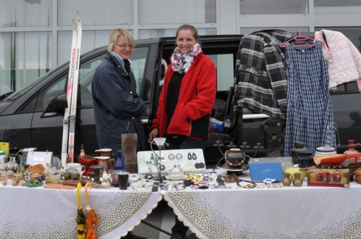 OesterreichFlohmarktWrNeustadtFotoAnnemariePrinz