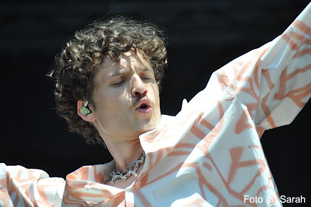 PaulWetz bei seinem Auftritt beim Lido Sounds Festival in Linz. Foto (c) Sarah BadmomzjayFotocSarah2