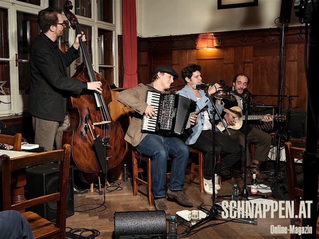 2025BelleFinFotocwbSCHNAPPENat