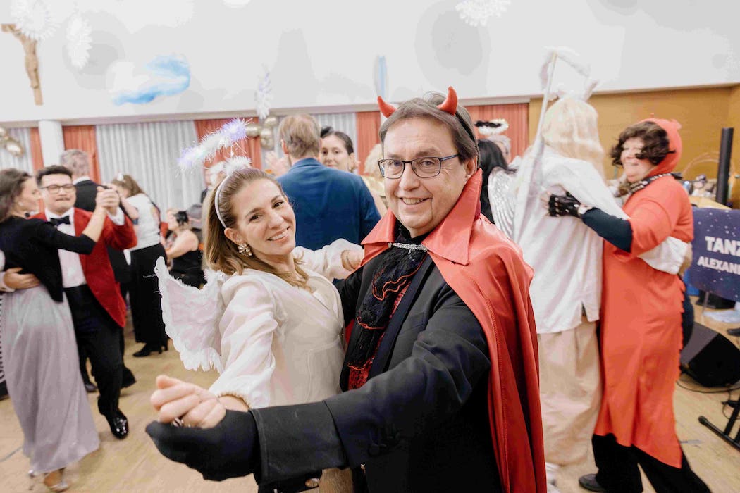 MaskenballBadenWeikersdorfFotockollerics9