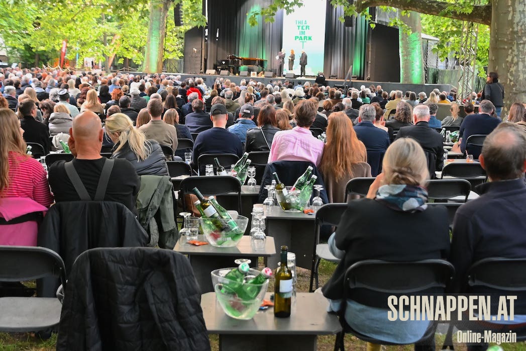 WeinWasserEroeffnungFotocPrinzSCHNAPPENat