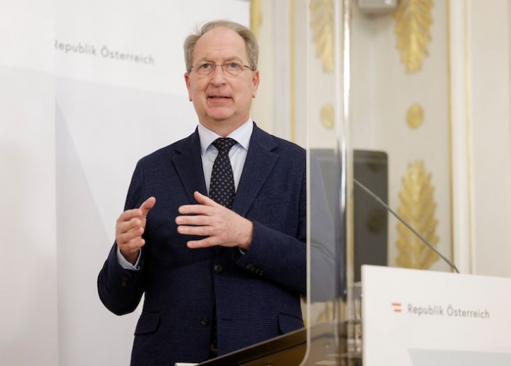 VizerektorMedUniWienLeiterInstitutLabormedizinOswaldWagnerFotoBKAAndyWenzel