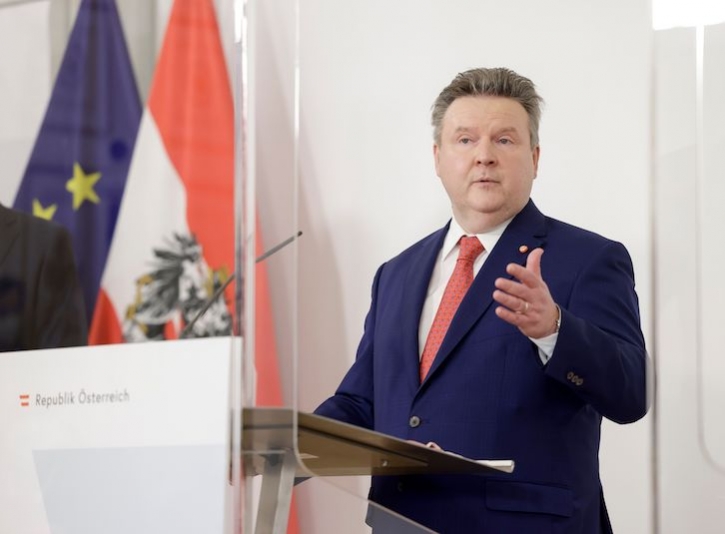 WiensLandeshauptmannMichaelLudwigFotoBKAAndyWenzel