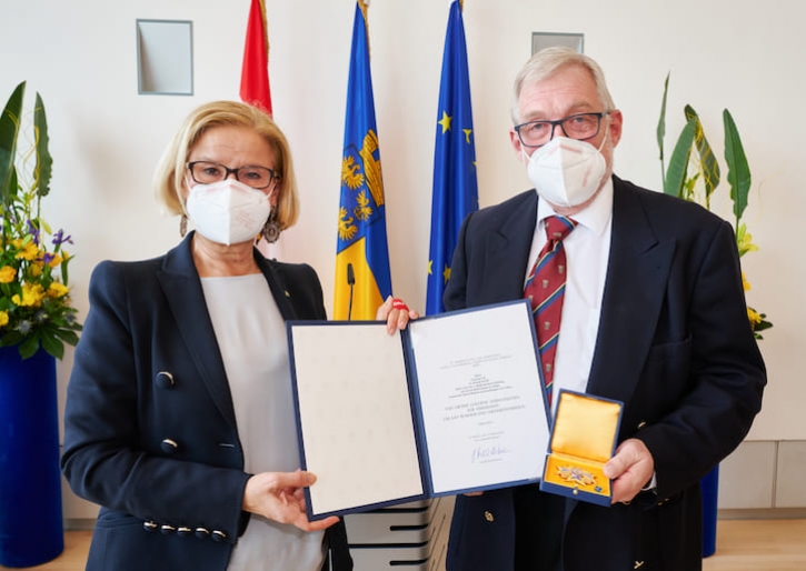LandeshauptfrauJohannaMiklLeitnerHaraldMayrFotoNLKPfeiffer