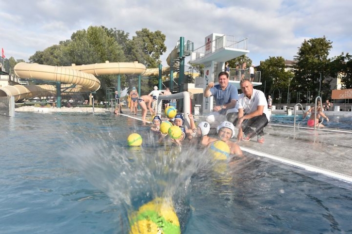2022BadenFerienspielWasserFotosap