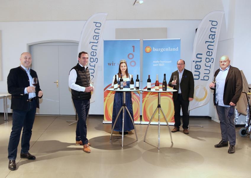 SiegerweineSchweitzerOschepRieplLiegenfeldBoeckFotoLandesmedienserviceBurgenland